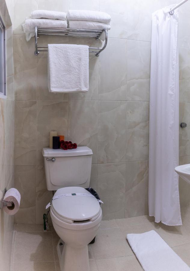 אגואסקליינטס Hotel San Antonio מראה חיצוני תמונה